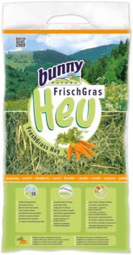 Bunny - Nature Vers Gras Hooi Met Wortel